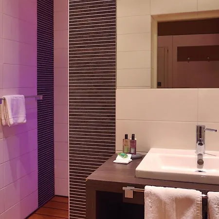 Hotel Vicomté - Domaine D'arondeau Péruwelz